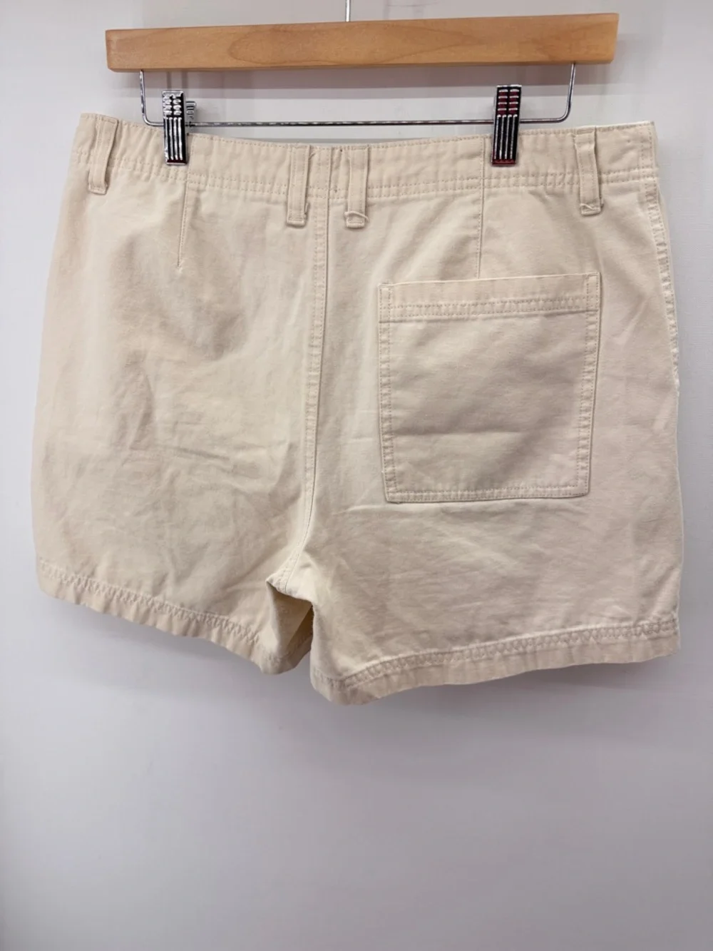 BDG Urban Outfitters High Rise Cotton Utility Shorts Size Medium Patch Pockets
